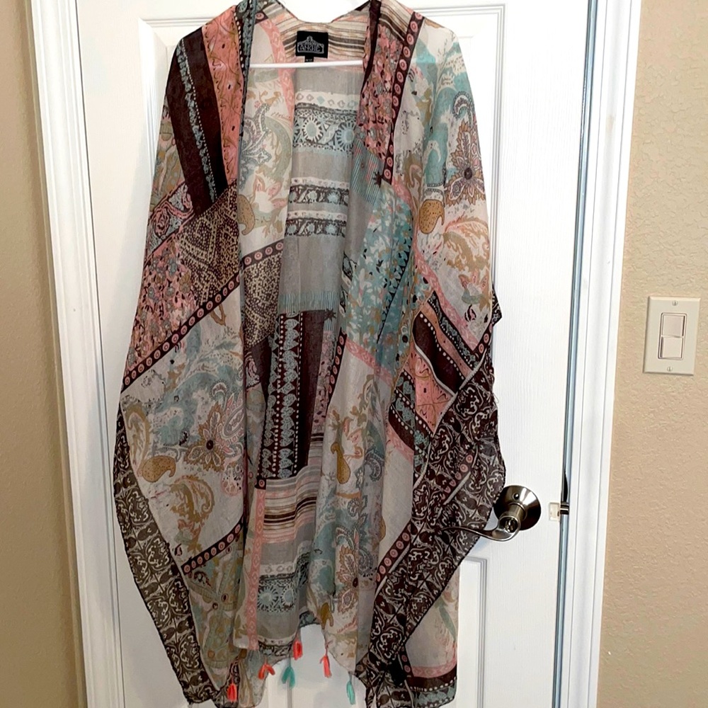 Angie kimono. One size